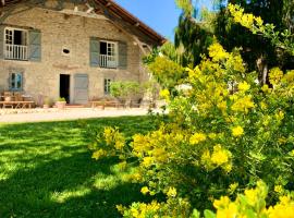 Le Poutic gîte et maison d'hôtes，位于Créon-dʼArmagnac的酒店