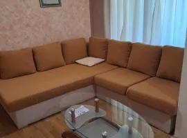 HostEx Vintage Apartment