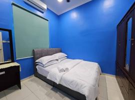 Mikhael Homestay Near Uitm Segamat，位于昔加末的酒店