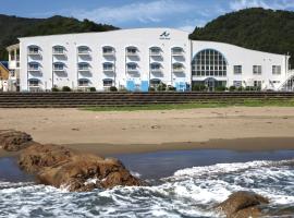 Hotel NALU　ホテルナル，位于Kannoura的酒店