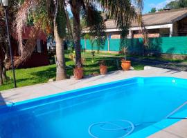 Cabañas Del Sauce，位于巴拉那的酒店