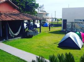 Camping & Hostel Bandeiras，位于布希奥斯的豪华帐篷营地