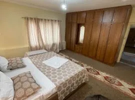 Khwaab Gah by The Khayabaan-HomeStay Apartments fully furnished with functional kitchen, WiFi & Parking in City Centre