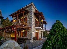 Rock Dandy Deluxe Chalet in Arachova - Delphi, Sauna, Prv Parking, Amazing View，位于阿拉霍瓦的酒店