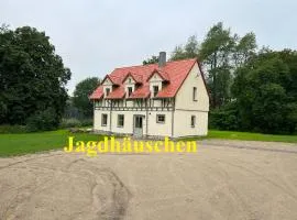 Schellnhof Forsthaus am Waldrand