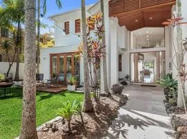 Luxurious, Tropical Haven, Mooloolaba- Moonda5