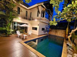 Baan Natcha Villa，位于芭堤雅市中心的度假屋
