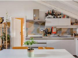 BOHO HOUSE，位于Borgofranco dʼIvrea的酒店