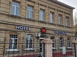 The hub - Hotel & Restobar