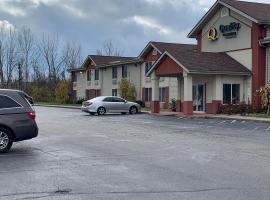 Quality Inn and Suites Middletown-Franklin，位于Franklin的酒店
