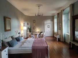Gartenzimmer im Schloss Neuhausen