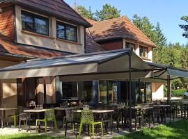 Hôtel Restaurant Logis La Méridienne，位于昂拉尔德斯·德圣菲的酒店