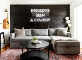 WALK to Downtown Broadway with Pool, Parking and Patio