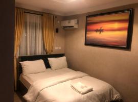 The Royale Premium Inn Iwo，位于Iwo的酒店