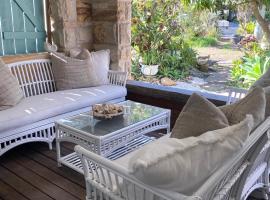 Avalon Beach Cottage- The Islander，位于Avalon的酒店