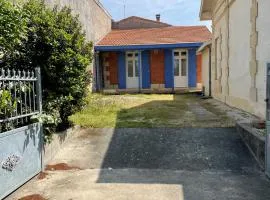 Maison Soulac-sur-Mer, 1 pièce, 2 personnes - FR-1-648-75