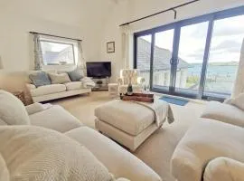 TULLOCHSIDE-4 BED-SEA FRONT -RAVENSPOINT ROAD