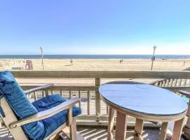 Ocean front * Boardwalk * Private Balcony