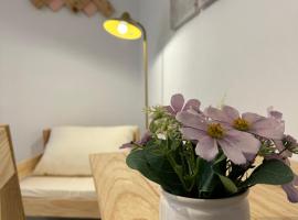 Apartamentos El Búho，位于贝尔蒙特的带停车场的酒店