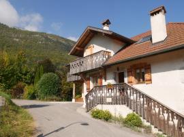 Appartement 4 personnes Lac d'Annecy，位于Lathuile的家庭/亲子酒店