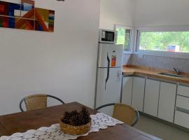 Casa Aguaribay para 4 personas, cerca del centro, Merlo San Luis，位于梅洛的度假屋