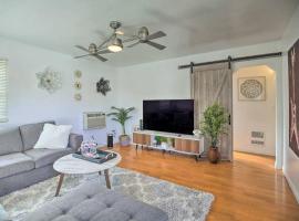 Gorgeous Pacific Beach and Mission Bay Home. Walking distance to the Bay and Golf Course.，位于圣地亚哥的酒店