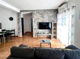 Daisal Apartment - 2 bedroom apartment with balcony near the beach & city center, perfect for nomads, travellers, families, watersports!