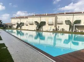 LIKE at HOME n 12 Poolside Garden Apartment