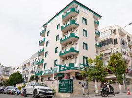 Hikmethan Otel，位于库萨达斯的酒店