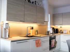 Modern semi-detached house with wonderful location!