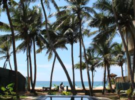 PRANA Beach Hotel Ex GULI，位于希克杜沃的酒店