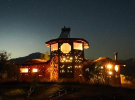 Swiss Eco Lodge La Linda Loma - Olmué，位于奥尔穆埃的酒店