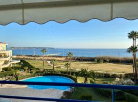 Vue Mer Juan les Pins，位于昂蒂布的酒店