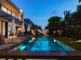 Villa Hồ Tràm Hồ bơi riêng cao cấp - Resort Santuary Hồ Tràm，位于Xuyên Mộc的酒店