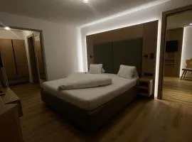 迪潘登思中央公寓