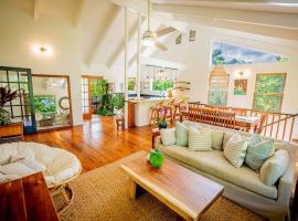 Hanalei Getaway~Walk to Hanalei Bay/town, sleeps12，位于哈纳莱伊的宠物友好酒店