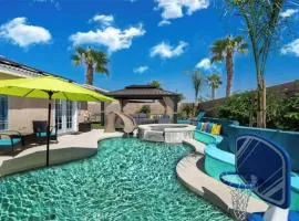 Desert Bliss Paradise - Arcade, Casino, Play Area ,Pool , Hot tub