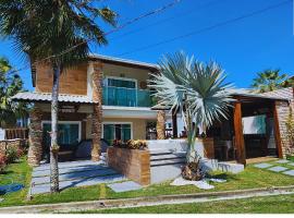 CANTINHO FAMILIAR FF，位于巴雷里尼亚斯的带热水浴缸的酒店