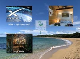 Jungle Bluff Beach Paradise - Jungle House，位于Paunch的木屋