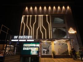 THACHOOS RESIDENCY，位于Ottappālam的酒店