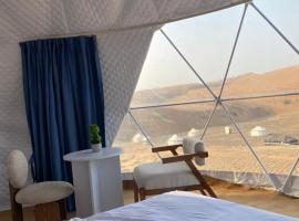 Black Sand Camp，位于Al Mintirib的豪华帐篷
