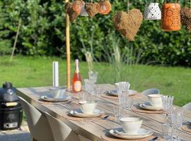 Villa June Rosy，位于韦亨的酒店