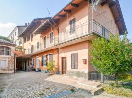 Awesome Home In Camino Monferrato With Kitchen，位于Camino的度假屋