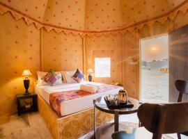 Sonal Desert Camp Jaisalmer，位于斋沙默尔的豪华帐篷营地