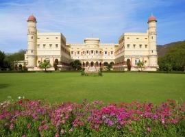 The Sariska Palace，位于Seriska的酒店