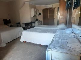 Daily Suites，位于卡尼乌拉斯的酒店