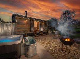 Willow, Devon Heaven Hideaways, Nr Exeter，位于Kenton的酒店