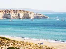 SUNSET CLIFFS luxury stay at Maslin Beach