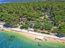 Mobile Homes in Camp Kovacine, Cres, with long pebble beach