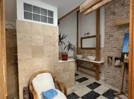 Rustic room 2 next to beach